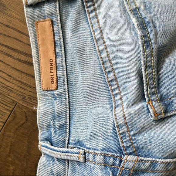 GRLFRND Karolina Distressed Jeans - Size 26 - Picture 6 of 10